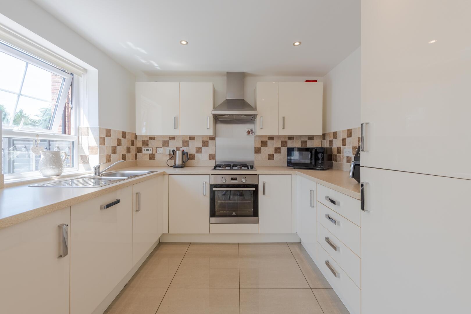 Gladstone Place, Blakedown, Kidderminster